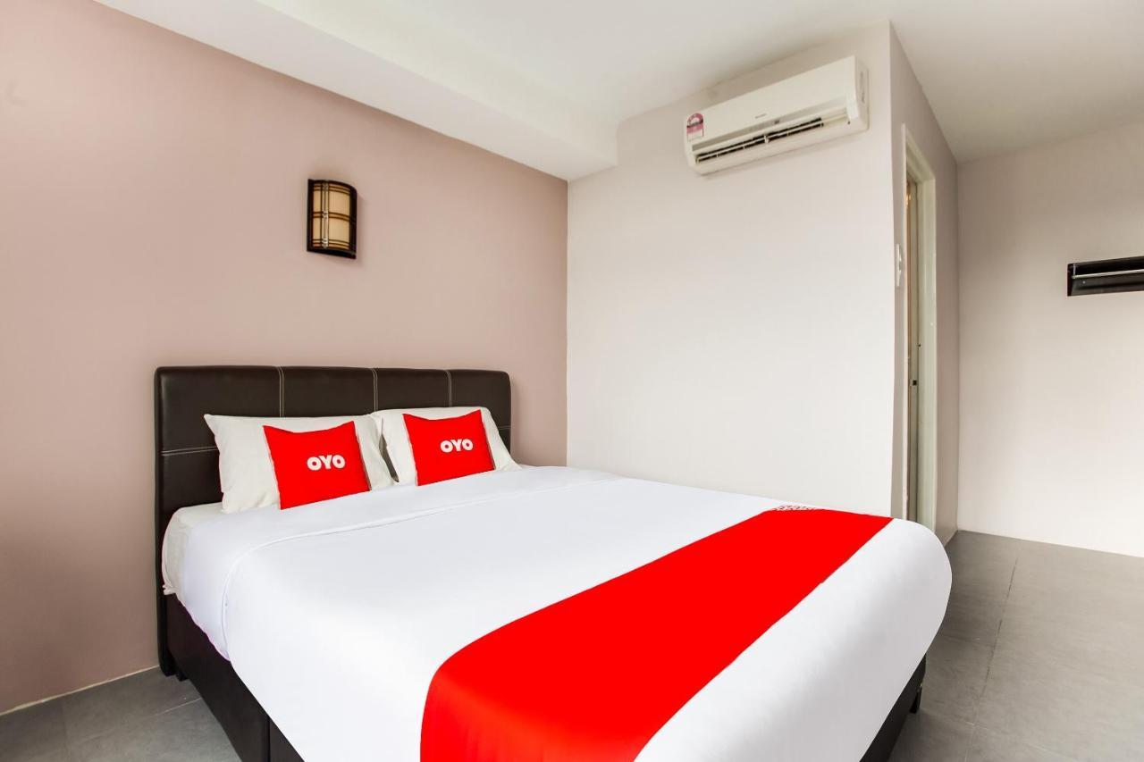 Oyo 89631 988 Hotel Johor Bahru Dış mekan fotoğraf