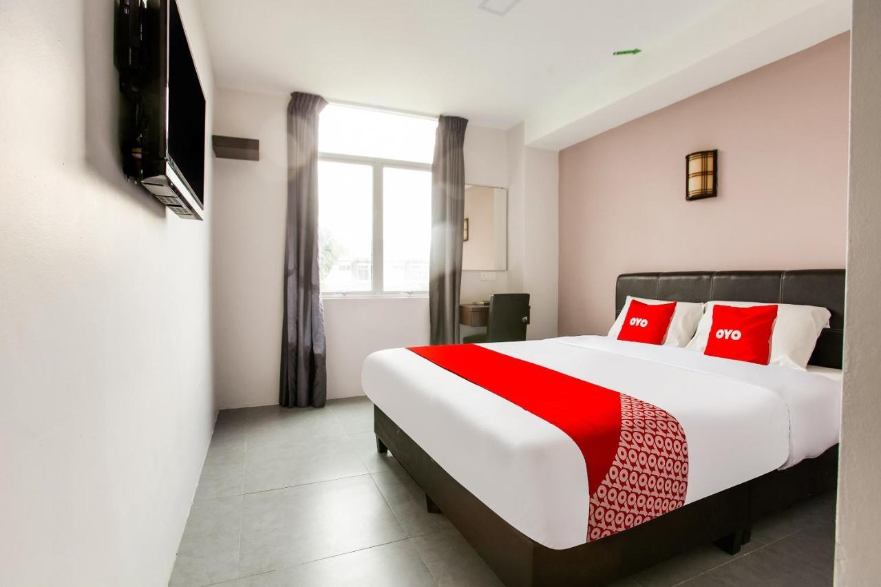Oyo 89631 988 Hotel Johor Bahru Dış mekan fotoğraf