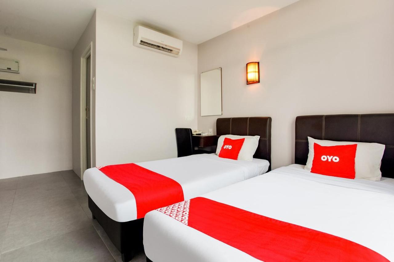 Oyo 89631 988 Hotel Johor Bahru Dış mekan fotoğraf