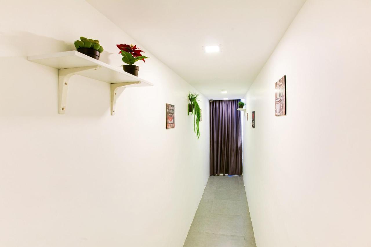Oyo 89631 988 Hotel Johor Bahru Dış mekan fotoğraf