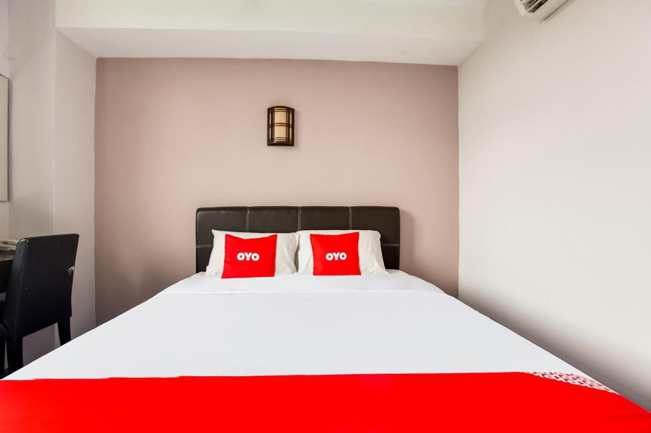 Oyo 89631 988 Hotel Johor Bahru Dış mekan fotoğraf