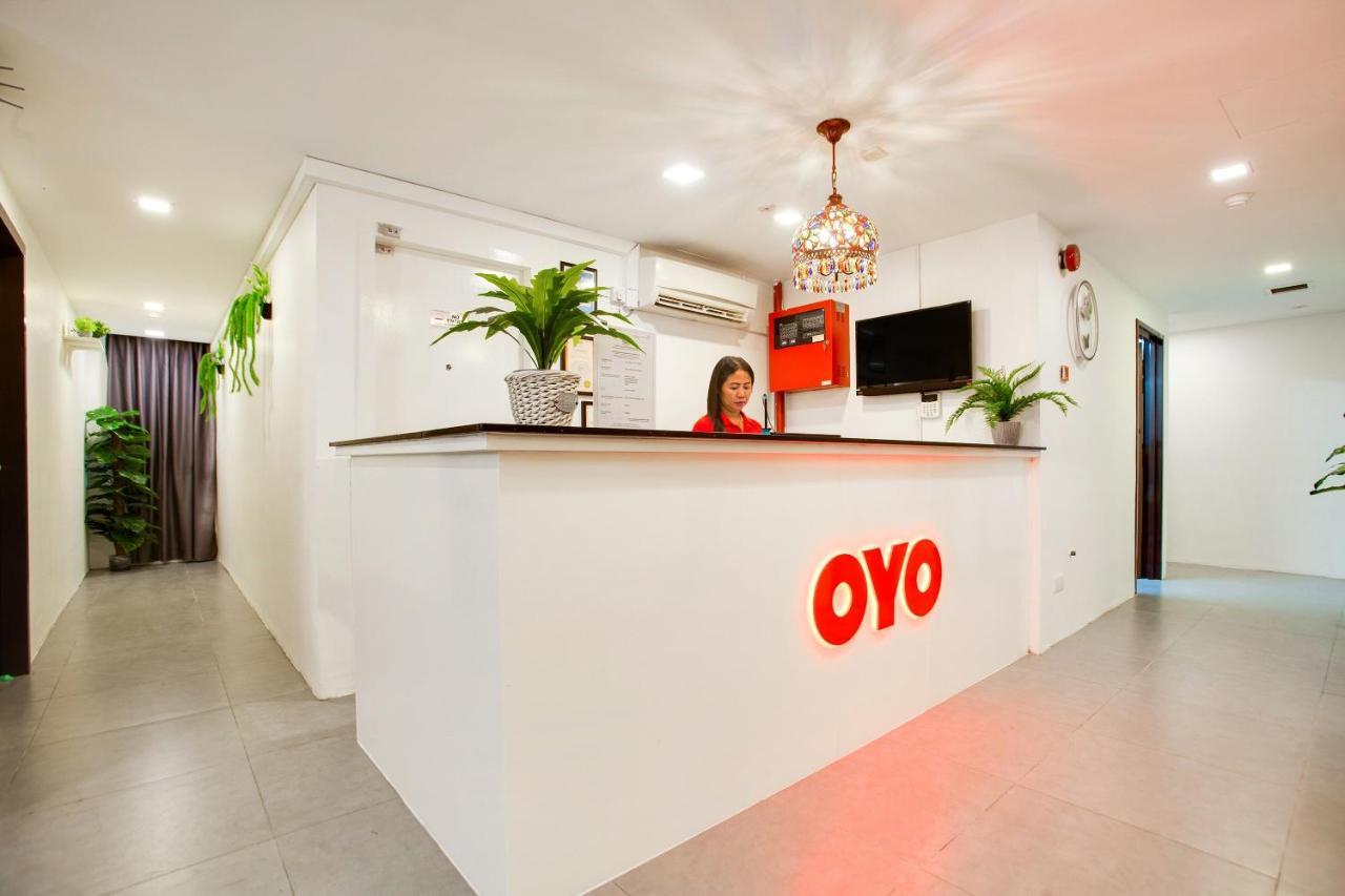 Oyo 89631 988 Hotel Johor Bahru Dış mekan fotoğraf